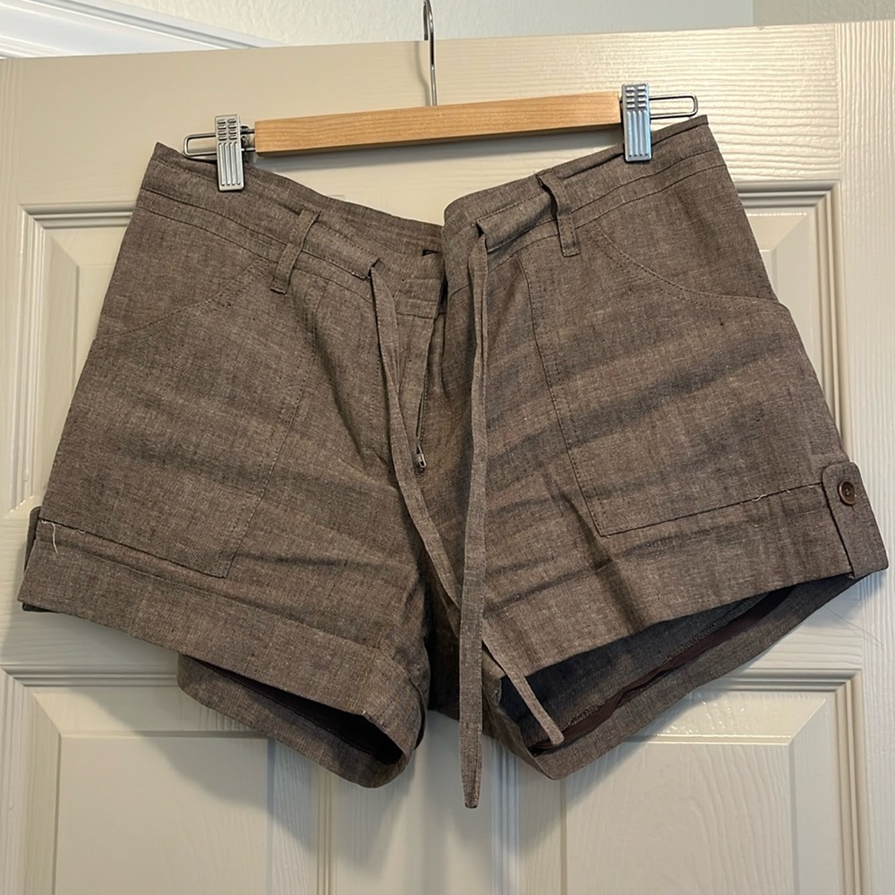 BCBG Linen Cotton Blend shorts